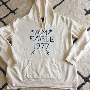 NWOT AE hoodie size XL